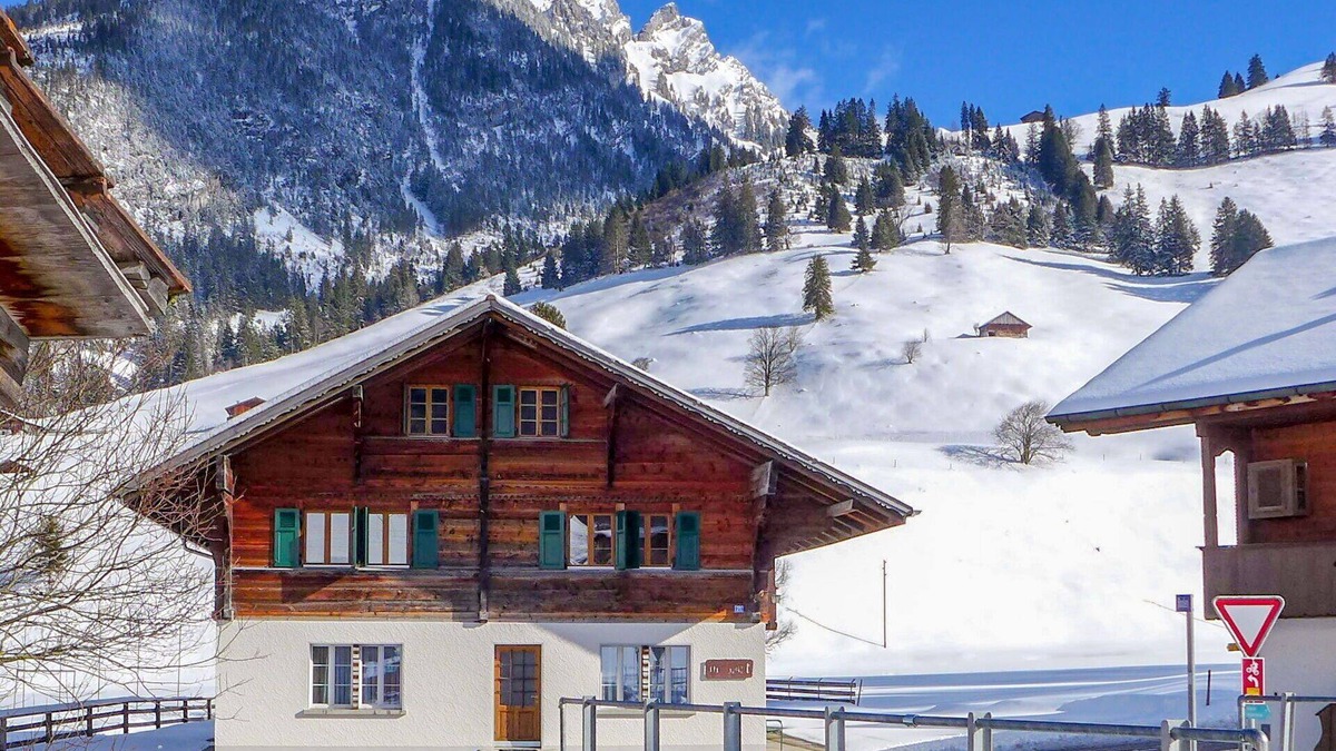 Schwenden Apartment | Lovely apartment for 4 people with WIFI, TV, patio, panoramic view and parking