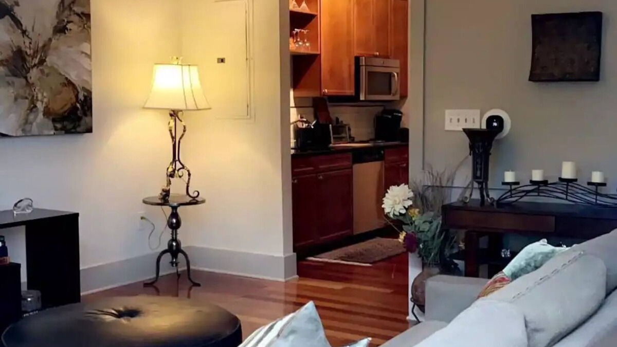 NoDa Condo | Lovely Condo in the Very Heart of NoDA