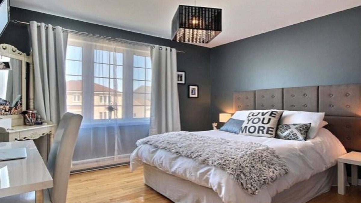 L'Ancienne-Lorette House | Lovely cottage with heated swimming pool