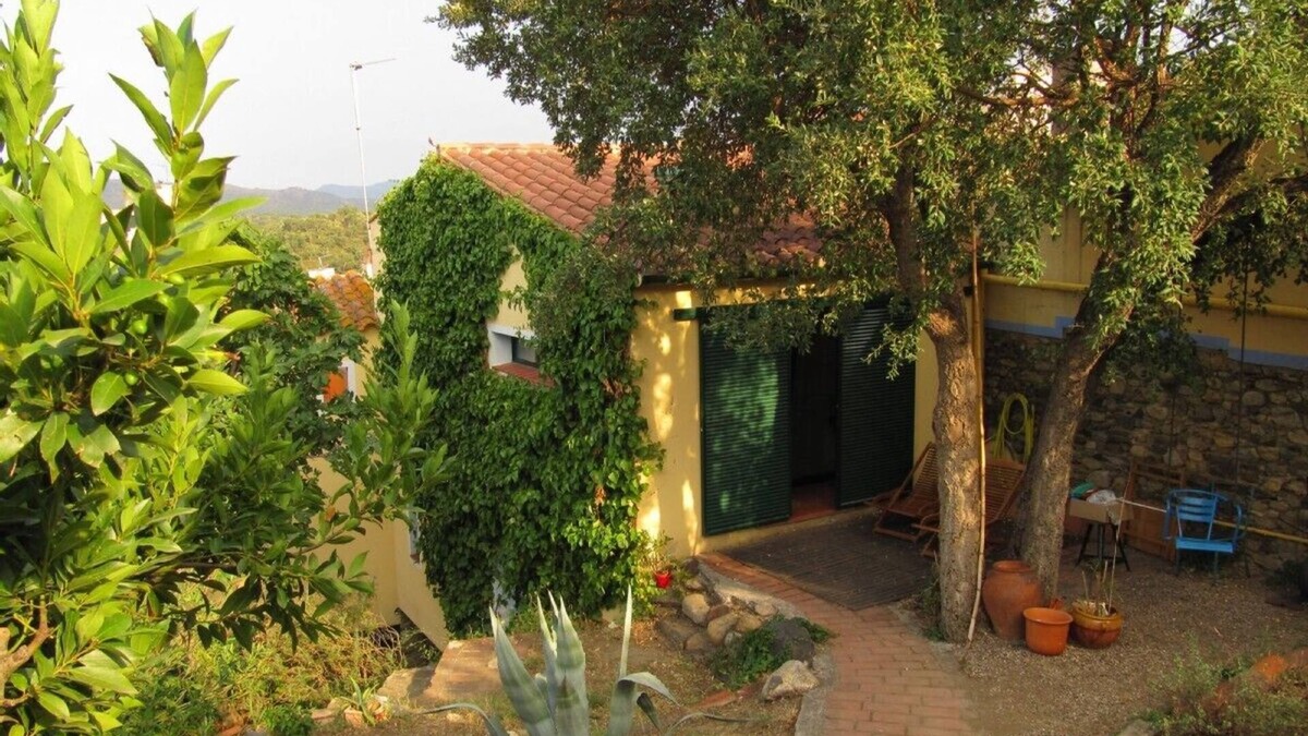 Rabos House | Lovely cottage in a picturesque village - 20 minutes drive to the beach