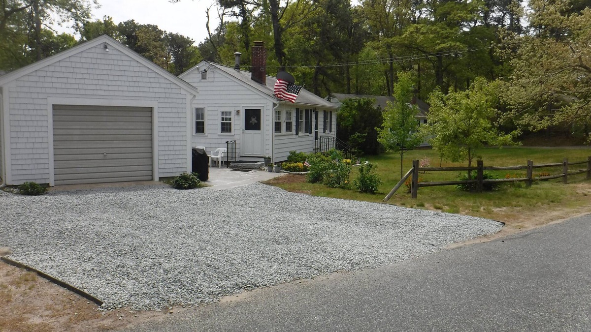 South Dennis Cottage | Lovely Cottage With Private Yard Close to Dennis Shopping and Dining (2244)