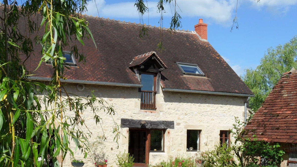 Pouzy-Mesangy Other | Lovely Country Farmhouse With Views, Pond, Garden & Terrace, set In 5 acres.