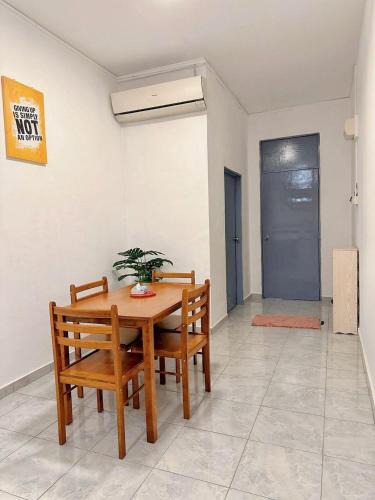 Sandakan Apartment | Lovely & Cozy Apt In Nature City