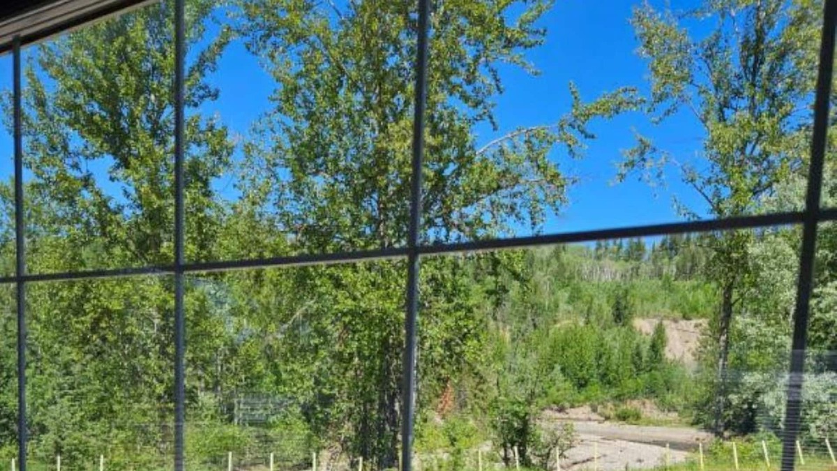 Hixon House | Lovely Creekview beside popular campground