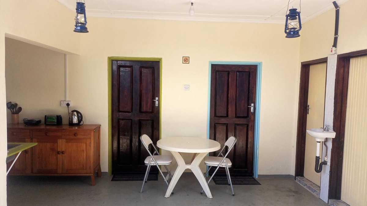 Ndola Cottage | Lovely Double and Twin Secure Self Catering Space