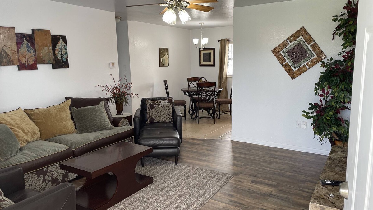 Elm Mott House | Lovely Family Home near Waco