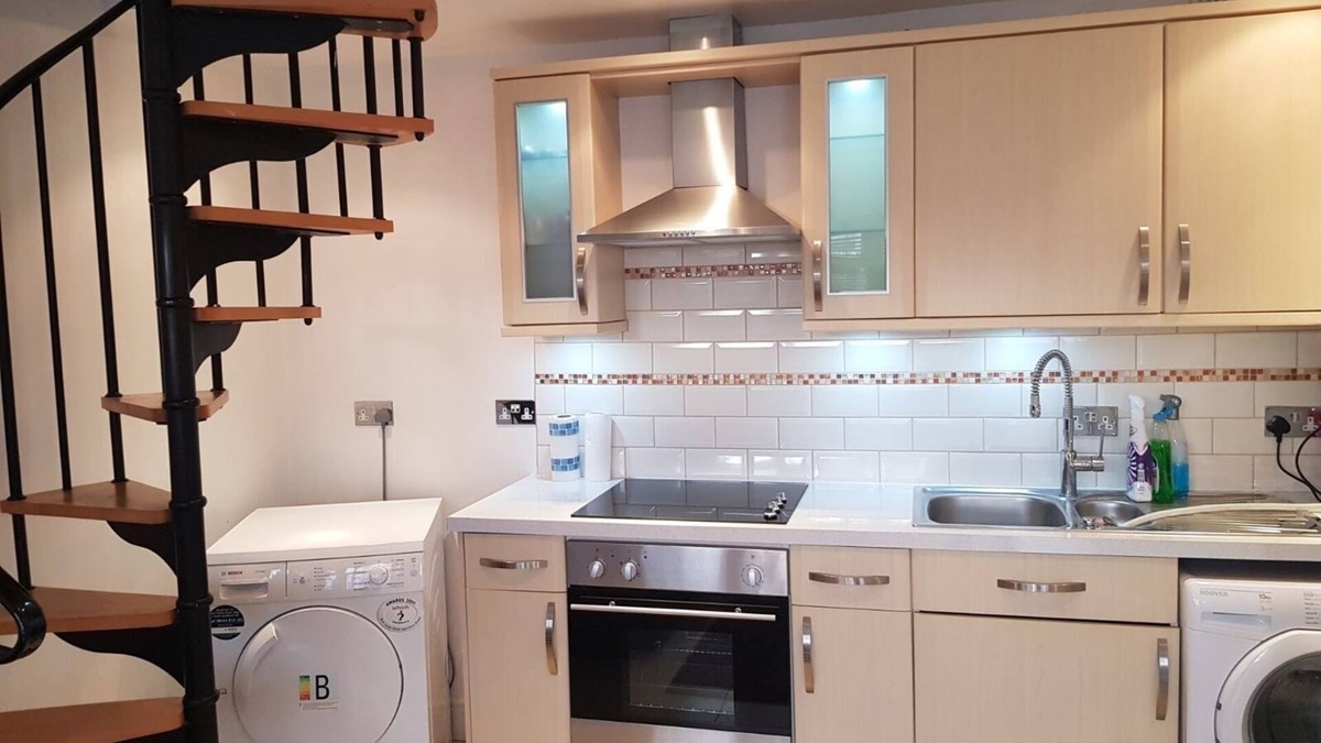 Eltham South Villa | Lovely Family House in Sidcup