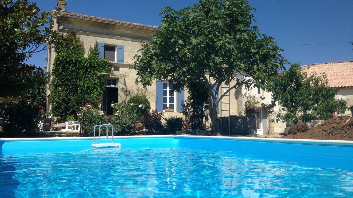Saint-Quantin-de-Rancanne Other | Lovely Renovated Charentaise Farmhouse with pool overlooking fields