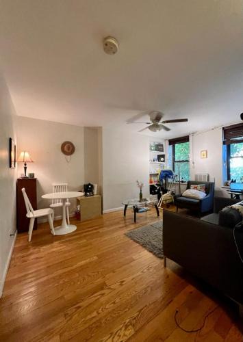 East Village Apartment | Lovely Full Apartment x East Village (Thompkins Square Park)