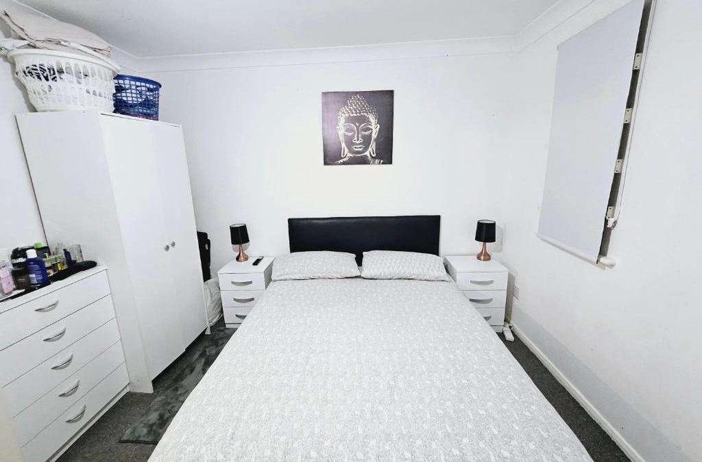 Enfield Highway Apartment | Lovely Fully Furnished One Bed Flat To Let