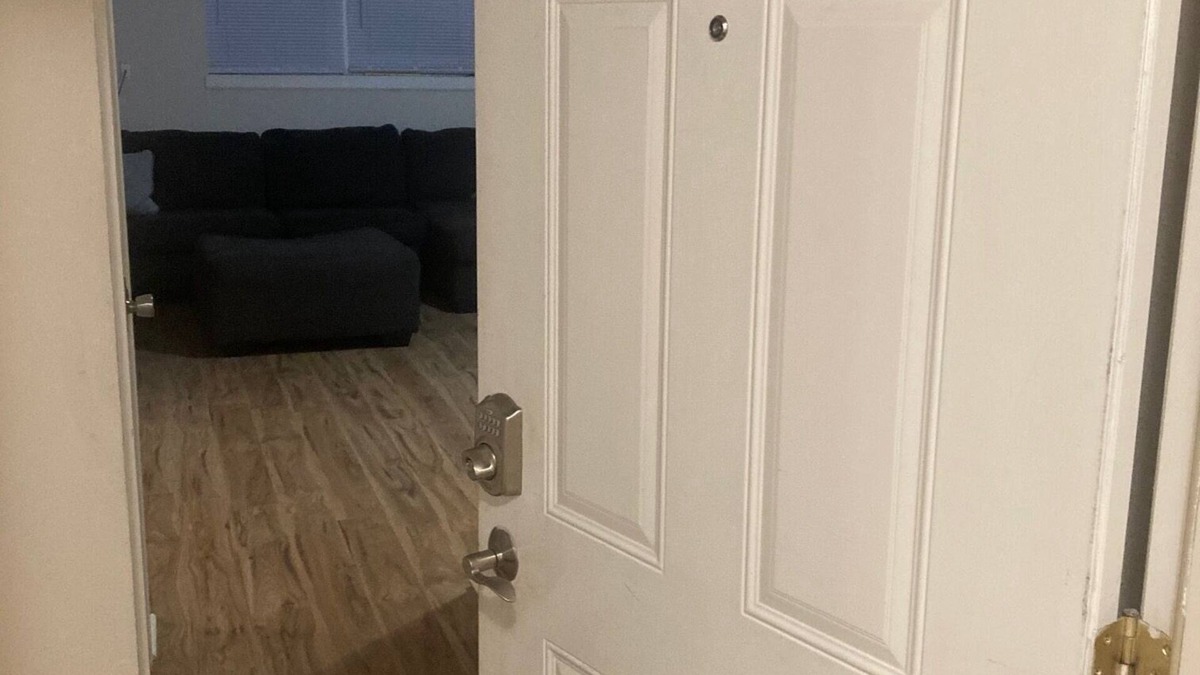 Southwyck Apartment | Lovely fully furnished 2 bedroom near Southwyck Amazon