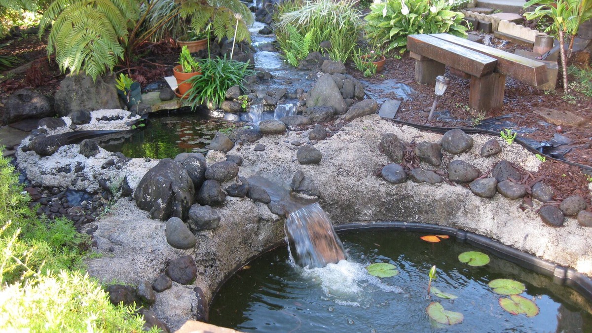 Ninole Apartment | Lovely garden cottage, Hamakua waterfall district, 100% solar