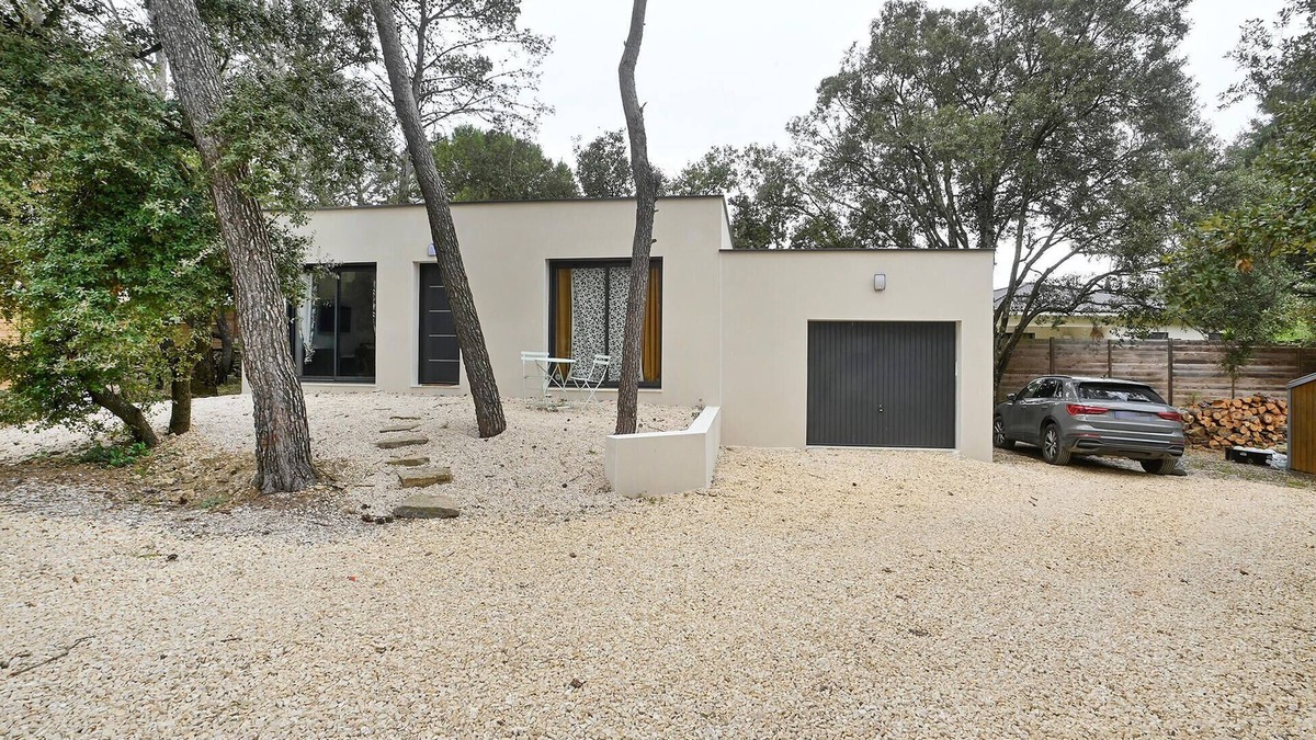 Favas House | Lovely home in Saint-Bauzille-de-Mont