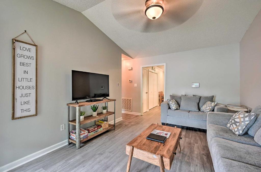 High Point House | Lovely High Point Abode about 2 Mi to University!