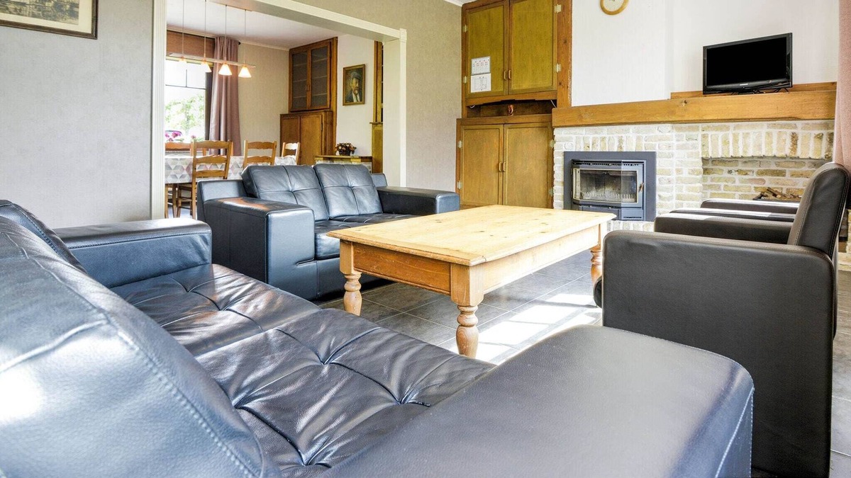 Vleteren House | Lovely Holiday Home in Oostvleteren with Garden
