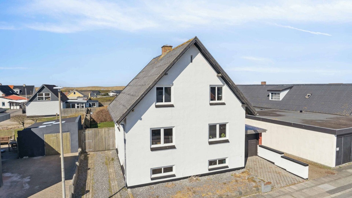 Thyboron Villa | Lovely holiday home close to the water