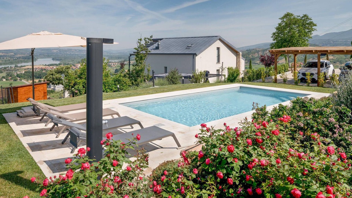 Alviano House | Lovely home in Alviano with kitchen