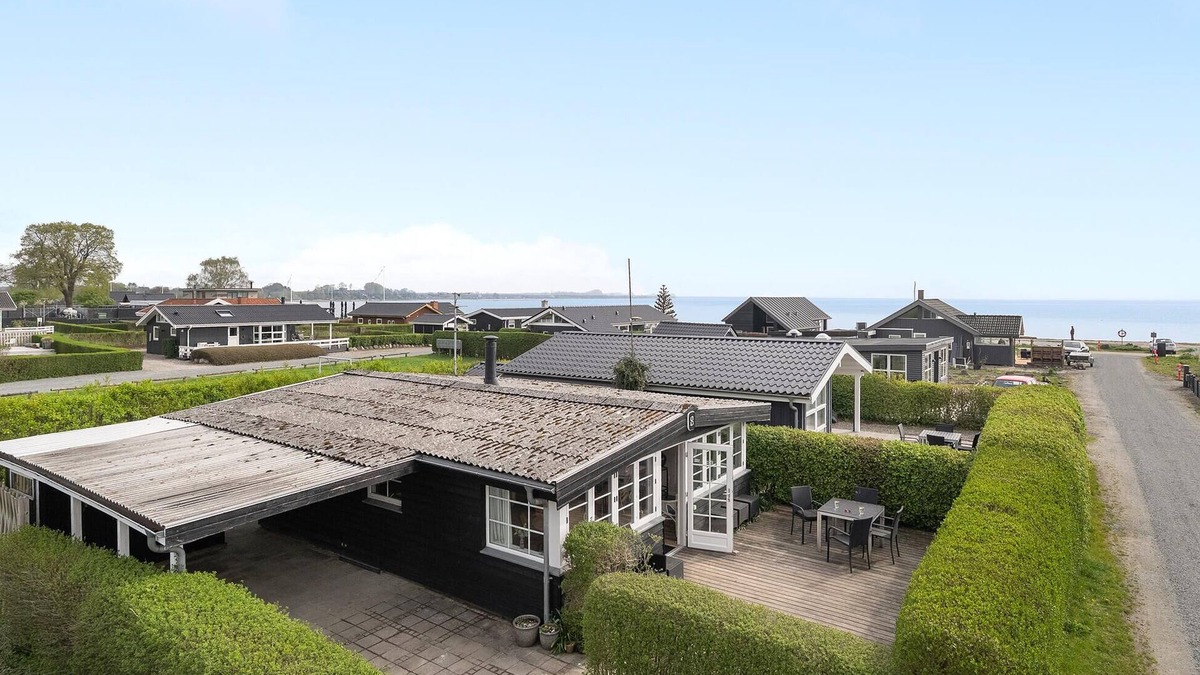 Bjert House | Lovely home in Bjert with kitchen