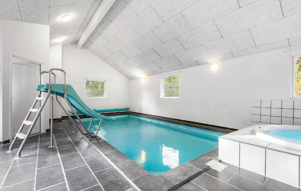 Blavand House | Lovely Home In Blåvand With Kitchen