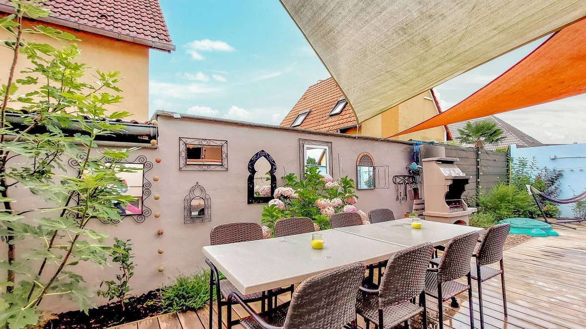 Geispolsheim House | Lovely home in Geispolsheim with WiFi