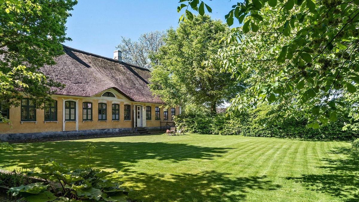 Arø House | Lovely home in Haderslev with kitchen