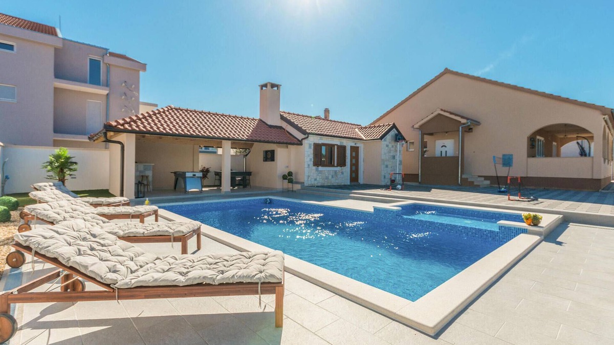 Biograd na Moru House | Lovely home in Biograd na Moru