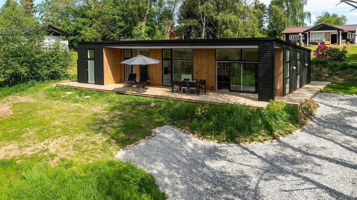 Knebel House | Lovely home in Knebel with kitchen