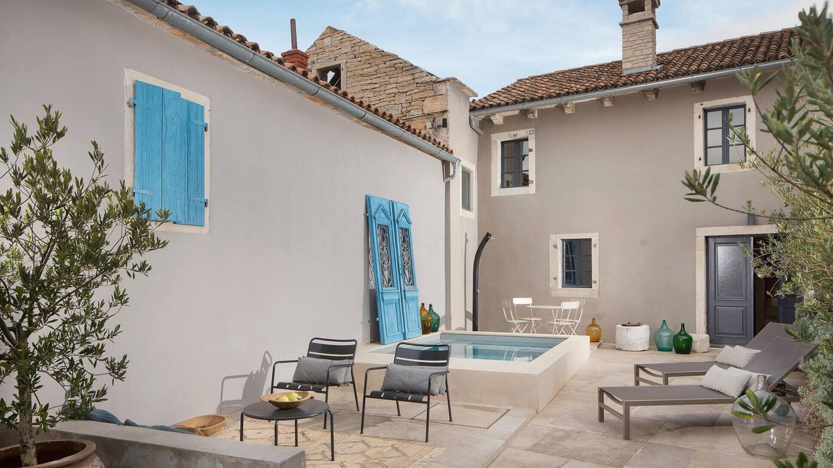 Tinjan House | Lovely home in Radetici