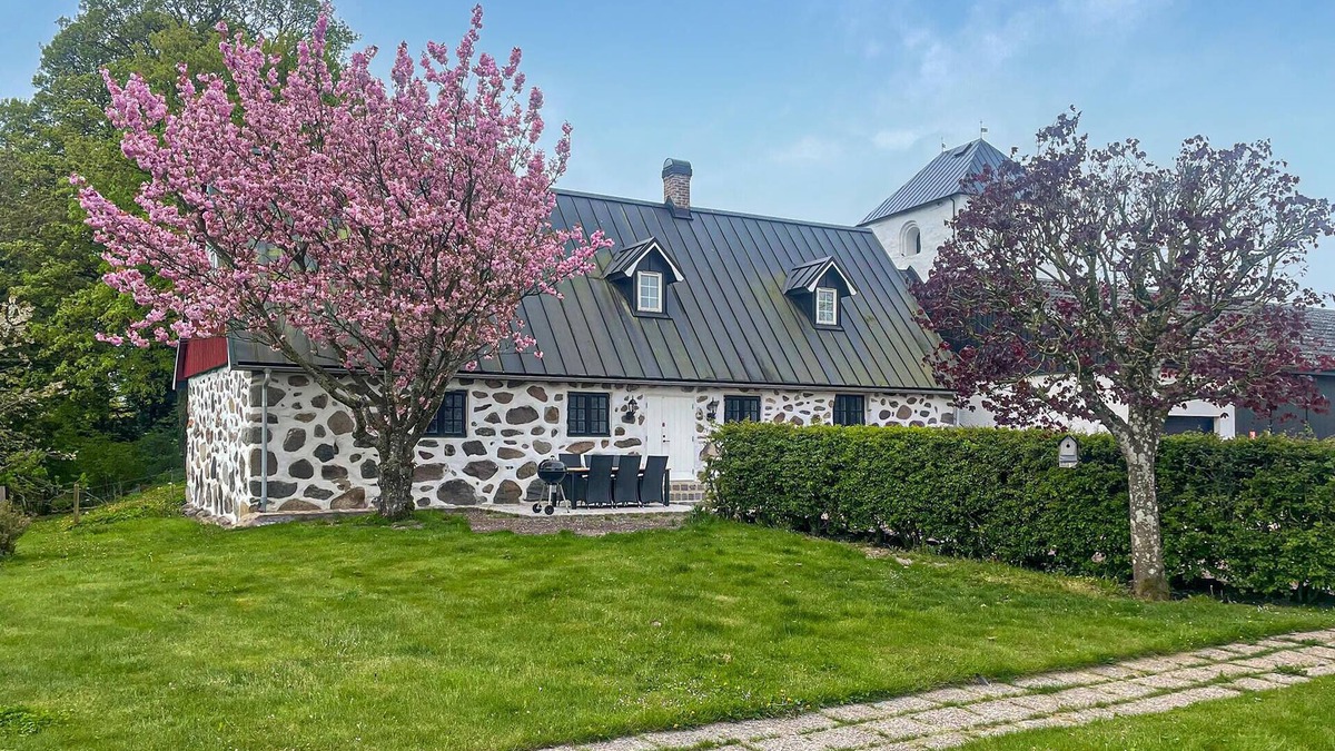 Horby House | Lovely home in Sallerup with WiFi