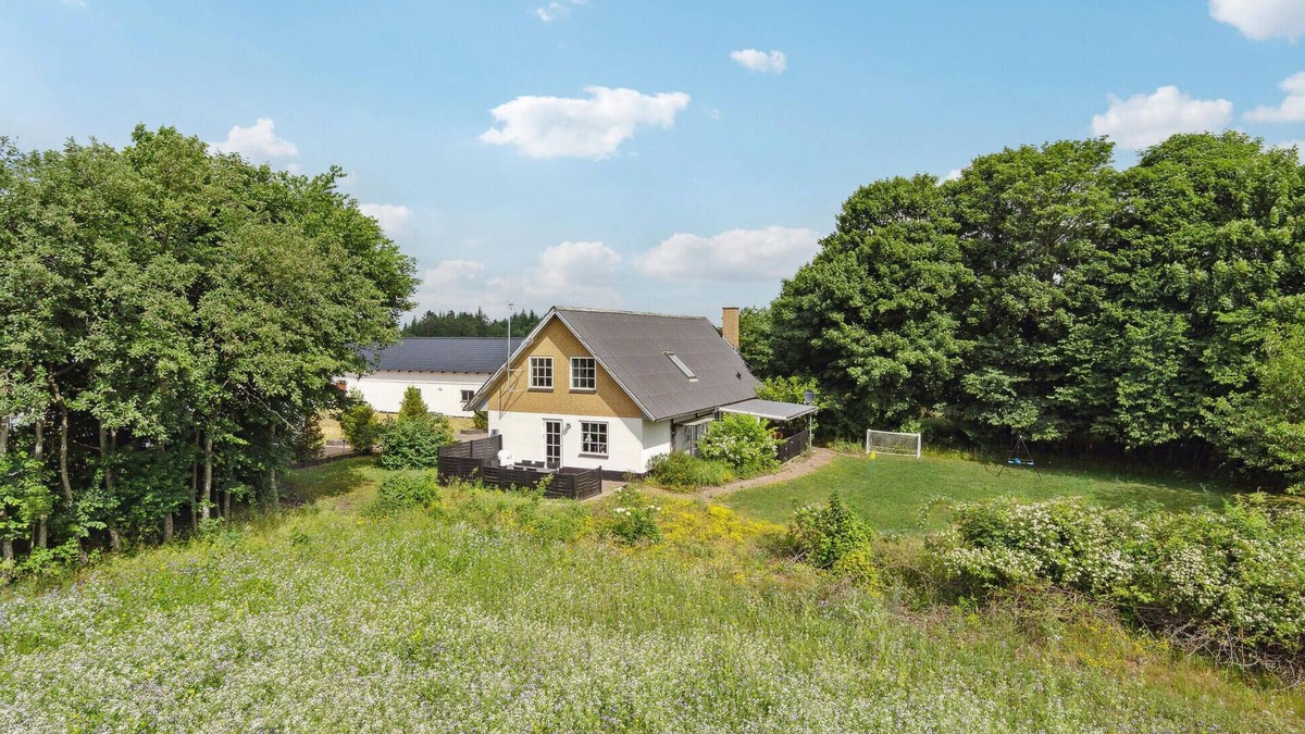 Sindal House | Lovely home in Sindal with WiFi