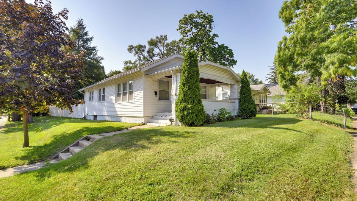 Northeast South Bend House | Lovely Home in South Bend: Walk to Notre Dame!