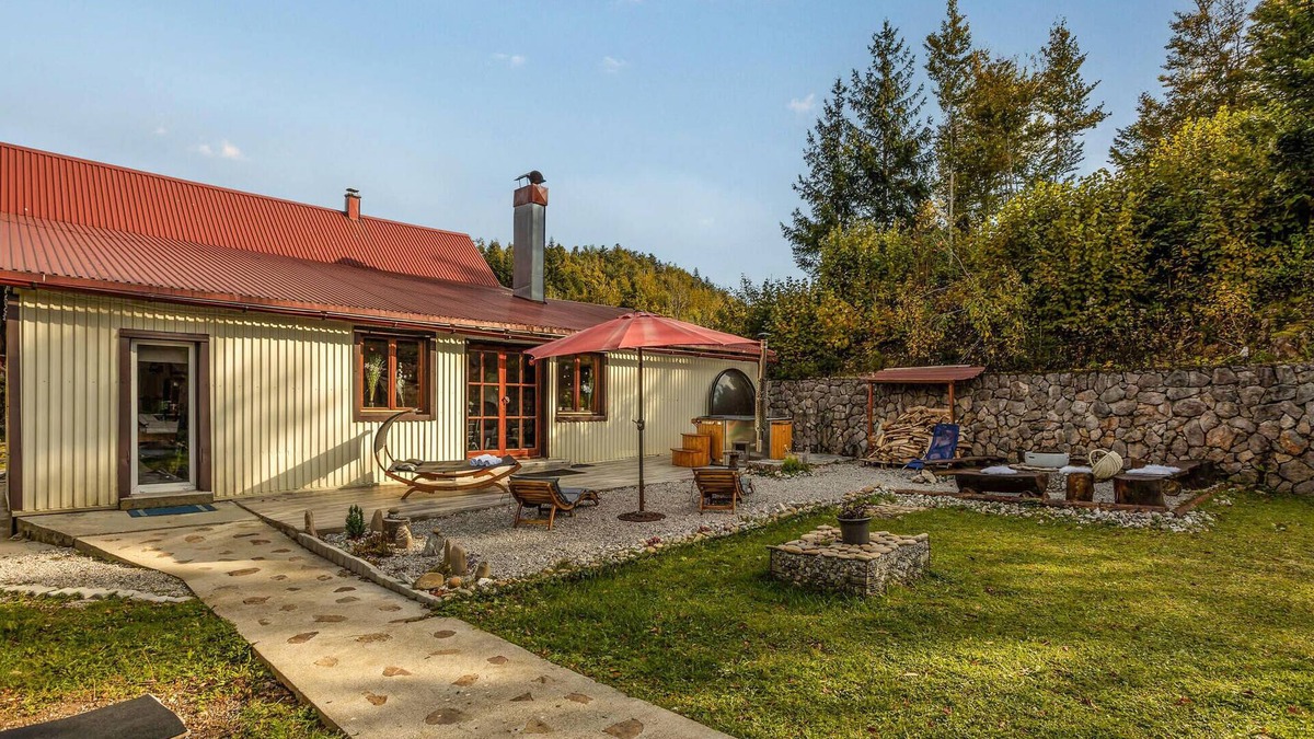 Brestova Draga House | Lovely home in Sunger with Wi-Fi