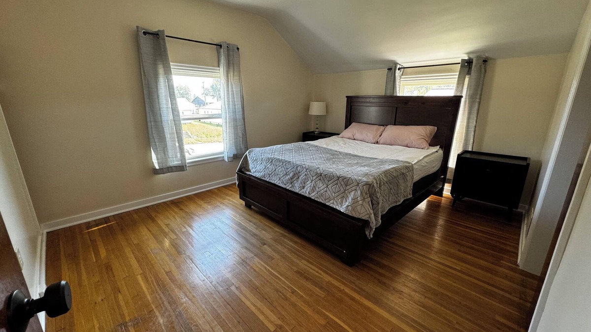 Jamestown House | Lovely home in the Buffalo City