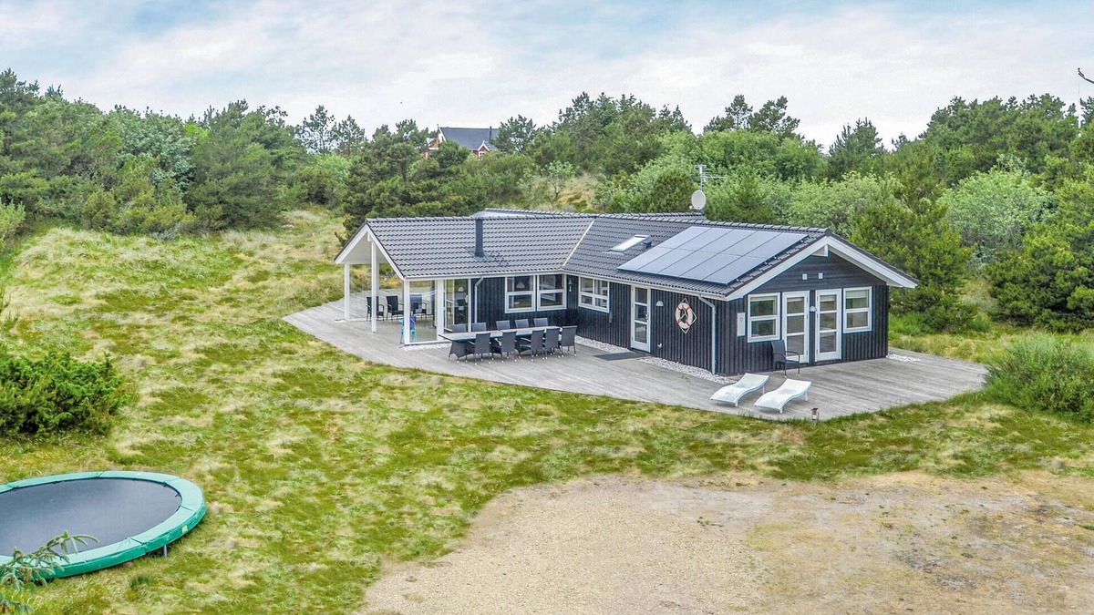 Vejers House | Lovely home in Vejers Strand with sauna