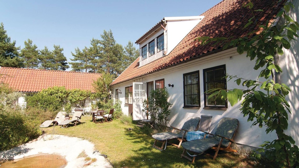 Nyhamn House | Lovely home in Visby with WiFi
