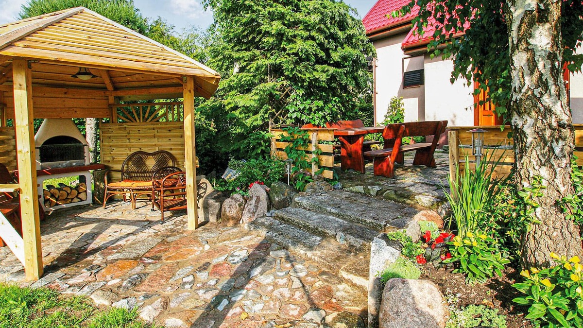 Sarbsk House | Lovely home in Wicko with WiFi
