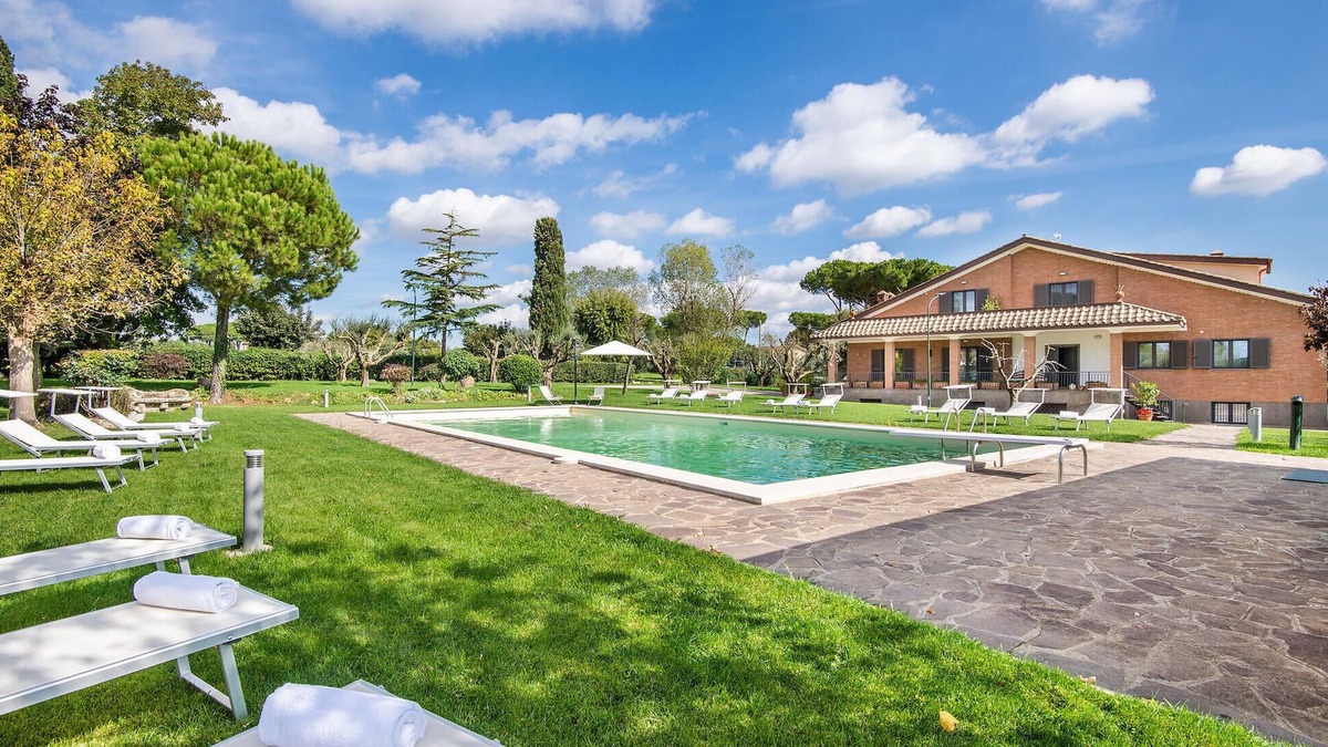 Tragliatella House | Lovely home in Anguillara Sabazia