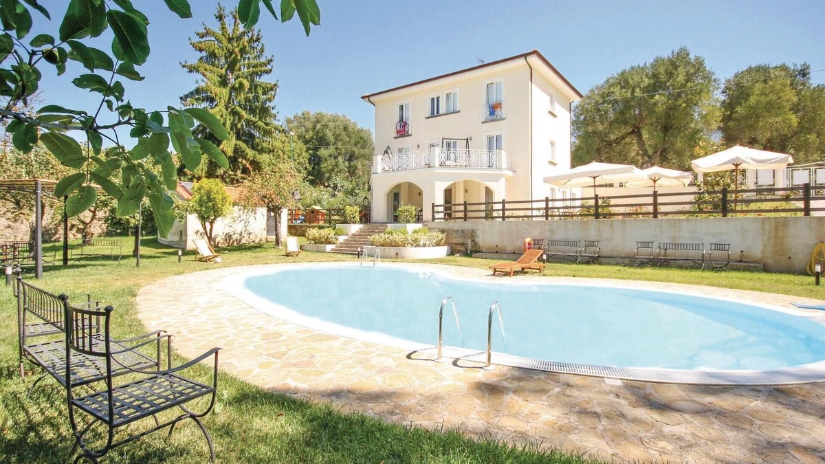 Vallo della Lucania House | Lovely home in Massa d. Lucania -SA-