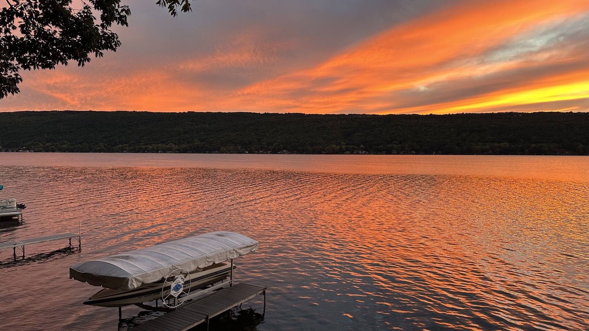 Honeoye House | Lovely Honeoye Lake home w/gorgeous sunsets! Family Friendly-Deck, dock, kayaks!