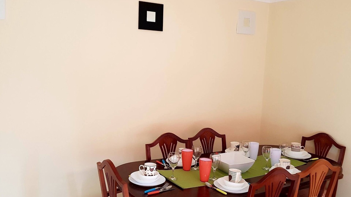 West Thornton House | Lovely house easy to travel to center London with big car park