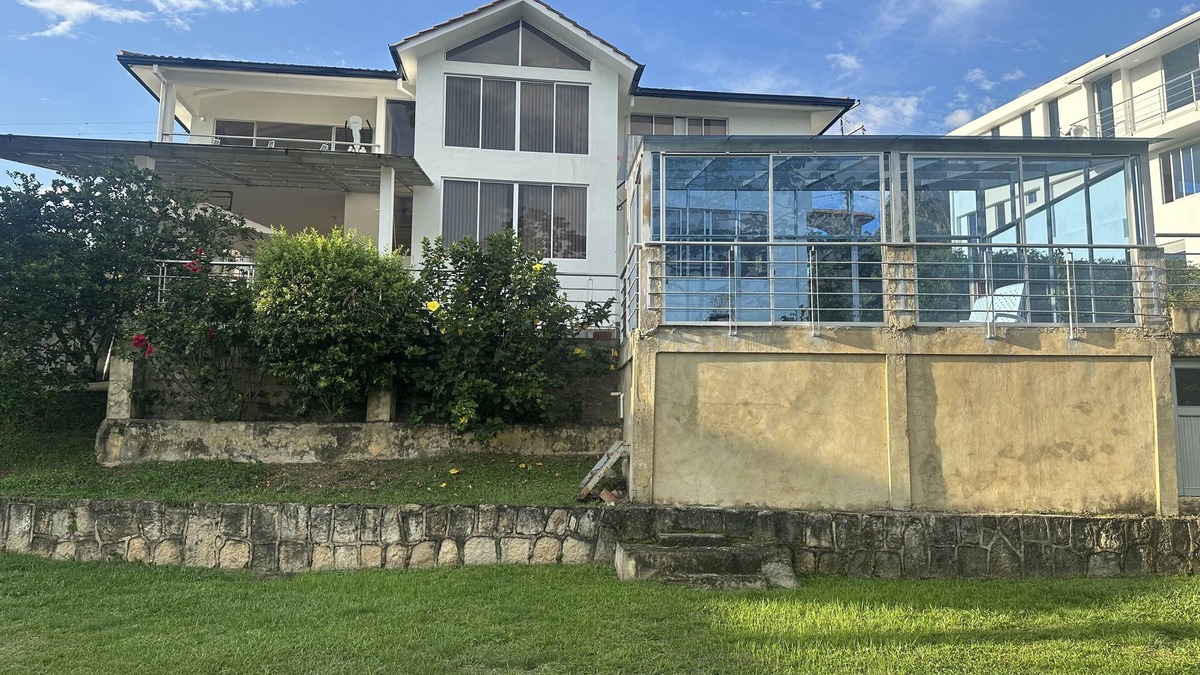 Chinauta House | Lovely house in the country 45 km from Bogota airport