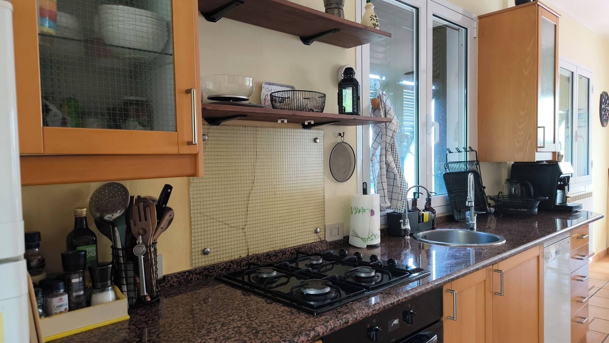 Diano Arentino House | Lovely house with sea view, parking and garden for peaceful naps.