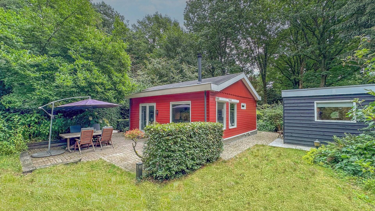 Haaren House | Lovely house with large garden in wooded area