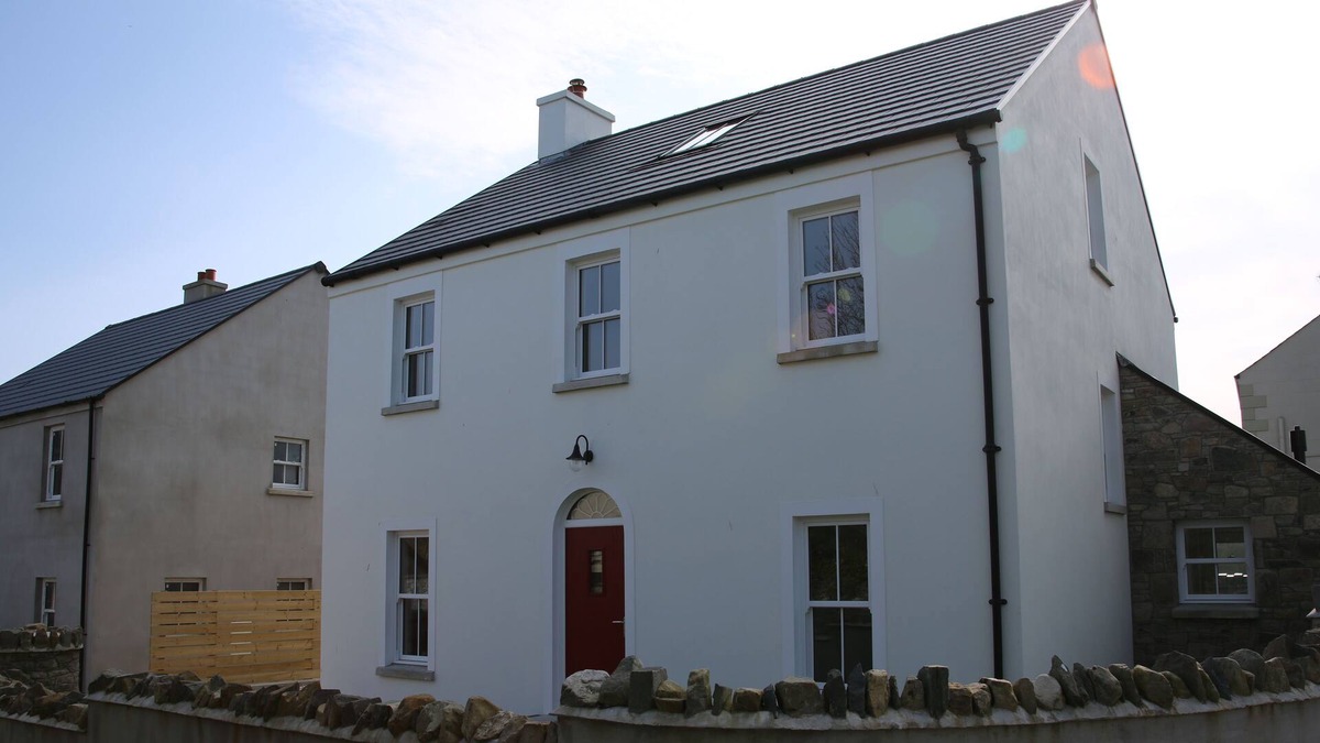 Strangford House | Lovely large detached house in central Strangford