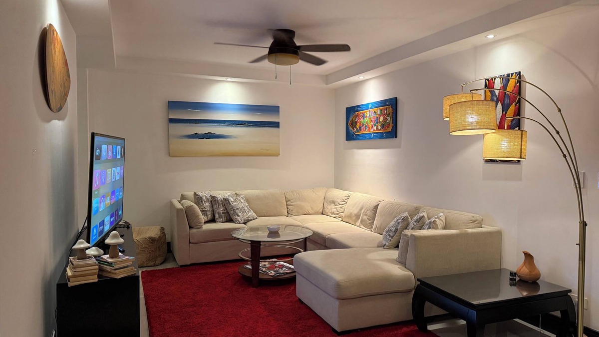 Santa Ana Apartment | Lovely luxury apartment in Santa Ana