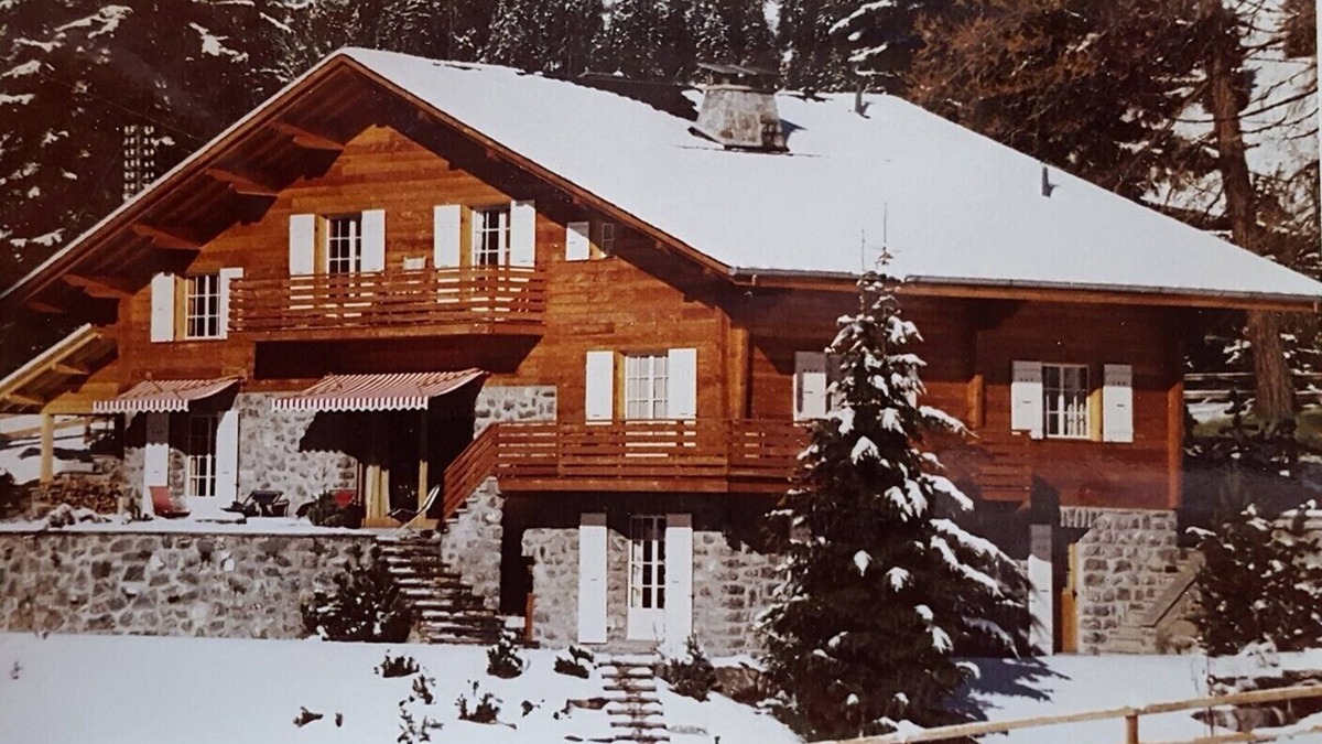 Villars-sur-Ollon Ski Chalet | Lovely luxury chalet Villars-sur-Ollon 6-15 people winter and summer sports
