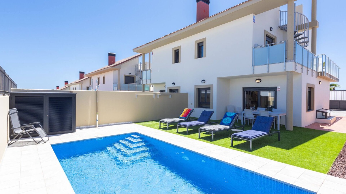 San Miguel de Abona Villa | Lovely Private Villa with Heated Private Pool close to golf courses