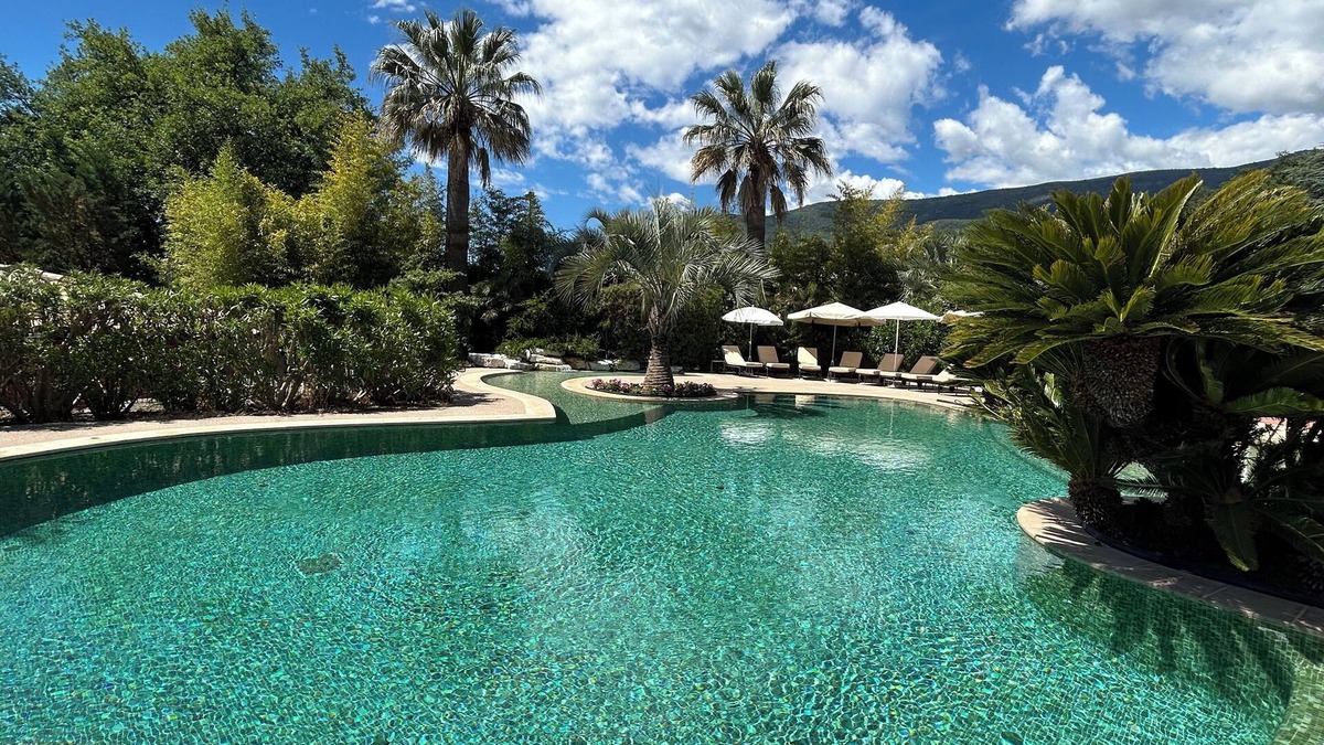 Carros Villa | Lovely provencal high comfort villa with private garden and pool