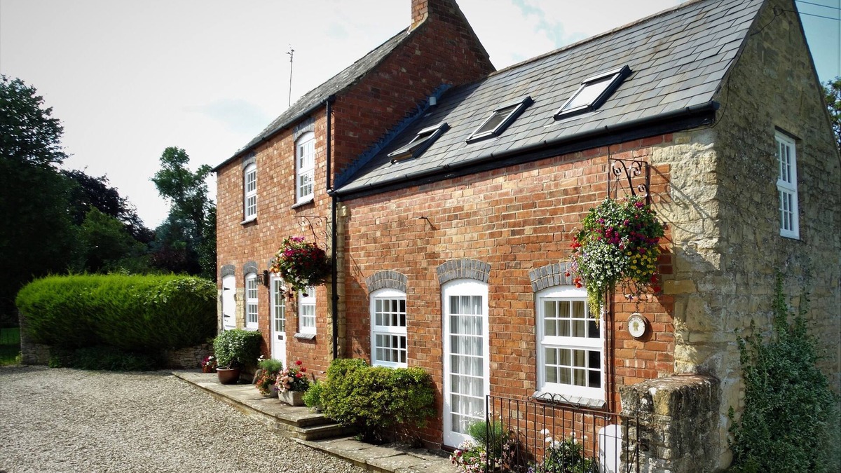 Kemerton Cottage | Lovely Quiet Cottage in Kemerton!