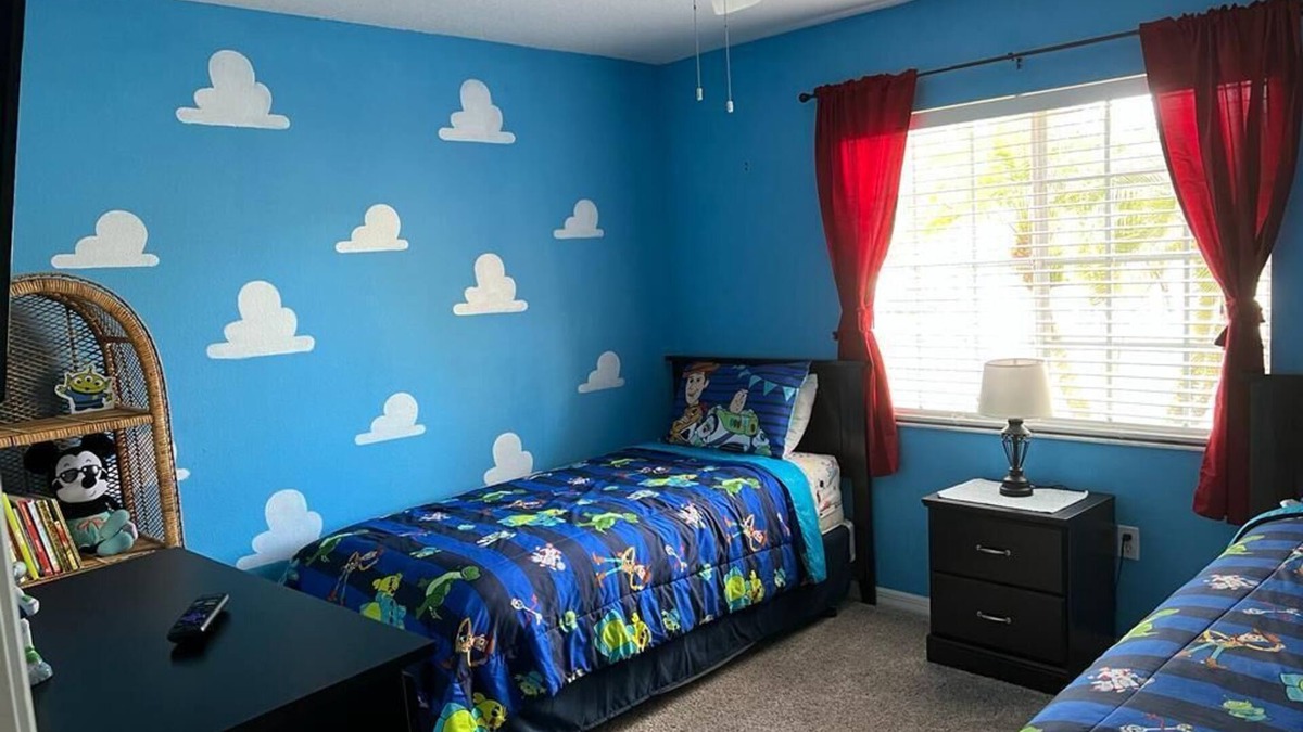 Thousand Oaks Villa | Lovely Relaxing 4Bed 2Bath Pool Villa with Pool Table